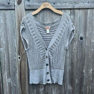 MUDD Beige Open Knit Button Front Boho Style Cap Sleeve w/Button Cardigan,Large